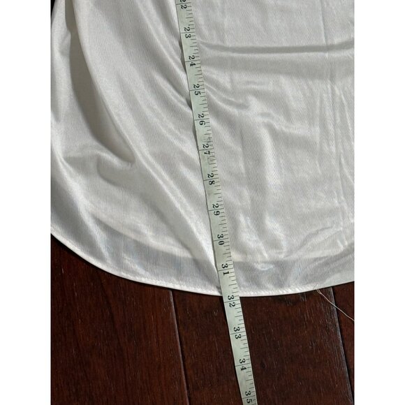 Vintage White Lace-Trimmed Nightgown With Flutter Sleeves Medium - Picture 15 of 15